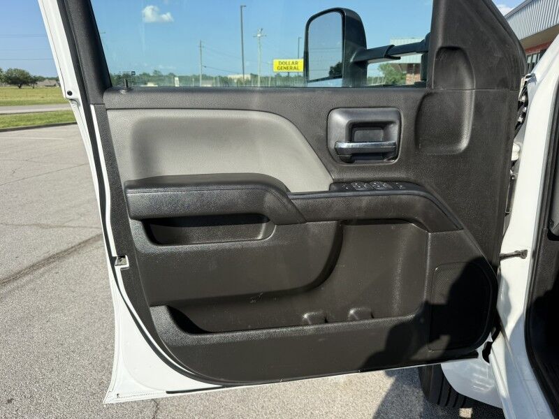 2019 Chevrolet Silverado 4500 MD Diesel Cab & Chassis Collinsville OK
