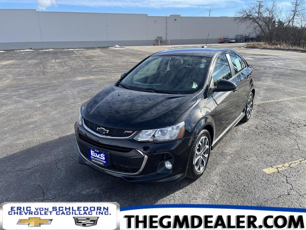 2019 Chevrolet Sonic LT RS 4 door 1.4L Turbo ConveniencePkg w/HeatedSeats 6-WayPwrDrvrSeat RemoteStart FogLamps Milwaukee WI