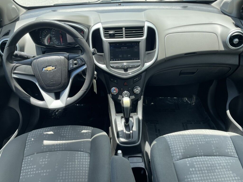 2019 Chevrolet Sonic LT~CLEAN CARFAX~HATCHBACK~ONLINE FINANCE AND SHIPPING AVAILABLE!!!! Sarasota FL