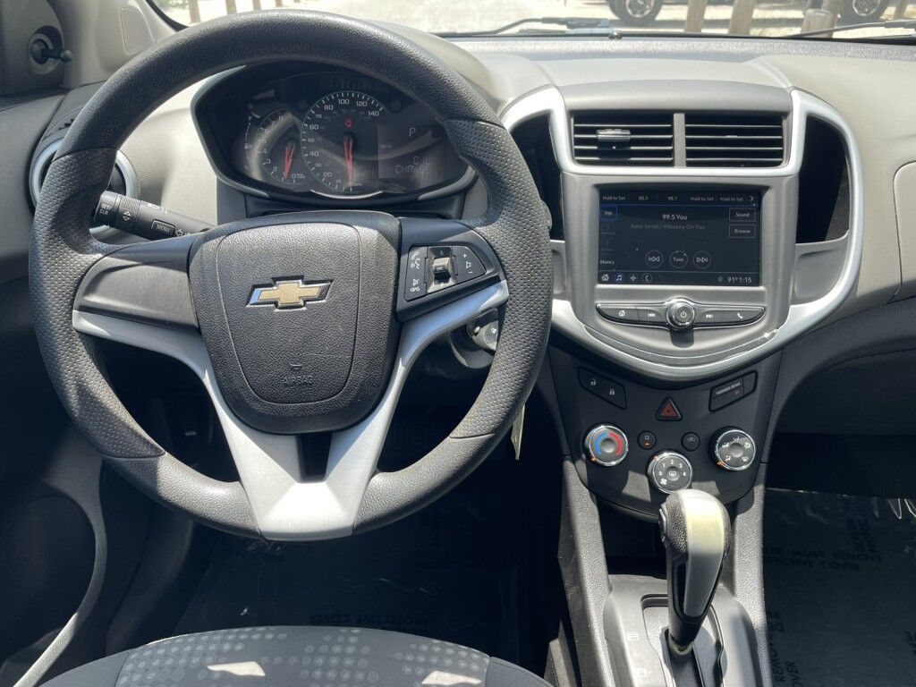 2019 Chevrolet Sonic LT~CLEAN CARFAX~HATCHBACK~ONLINE FINANCE AND SHIPPING AVAILABLE!!!! Sarasota FL