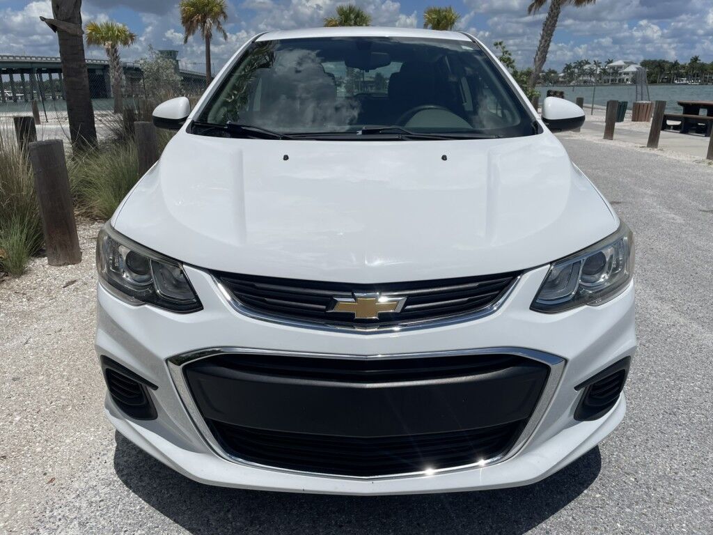 2019 Chevrolet Sonic LT~CLEAN CARFAX~HATCHBACK~ONLINE FINANCE AND SHIPPING AVAILABLE!!!! Sarasota FL