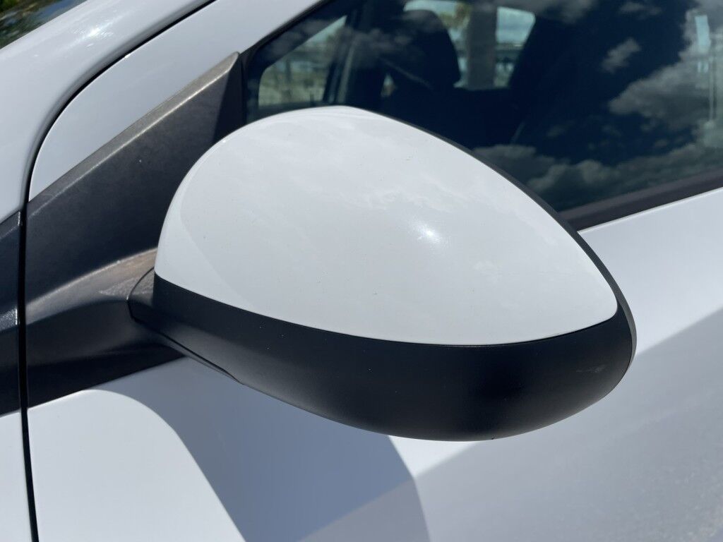 2019 Chevrolet Sonic LT~CLEAN CARFAX~HATCHBACK~ONLINE FINANCE AND SHIPPING AVAILABLE!!!! Sarasota FL