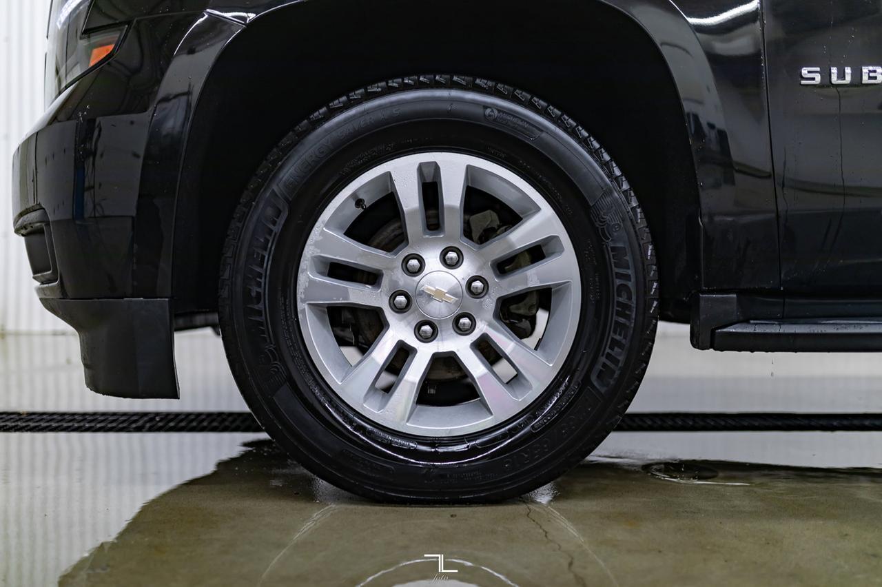 2019 Chevrolet Suburban 1500 4x4 LT Leather Roof Nav DVD Red Deer AB