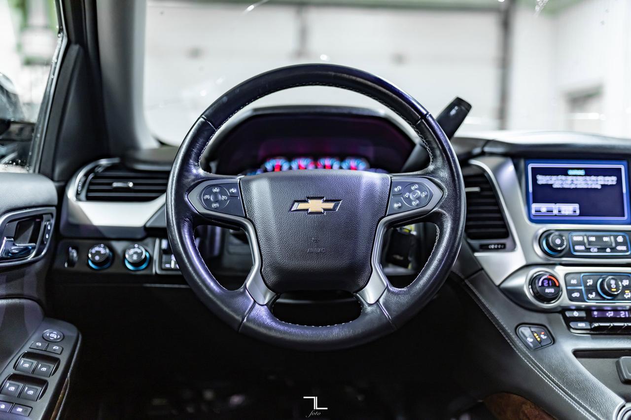 2019 Chevrolet Suburban 1500 4x4 LT Leather Roof Nav DVD Red Deer AB