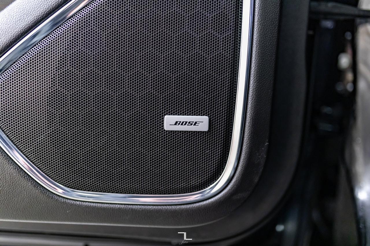 2019 Chevrolet Suburban 1500 4x4 LT Leather Roof Nav DVD Red Deer AB