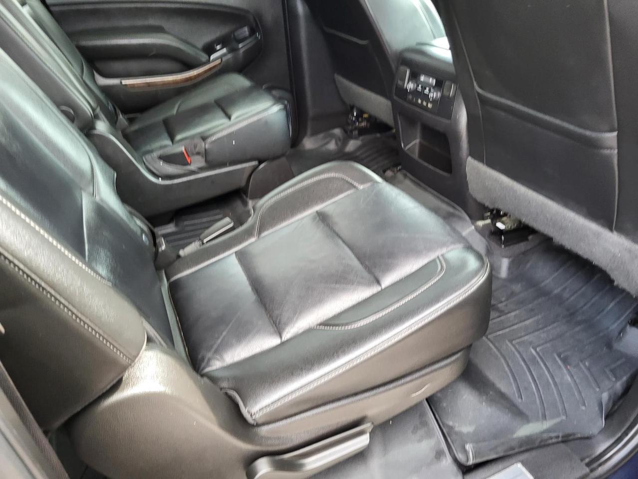 2019 Chevrolet Suburban 2WD 4dr 1500 LT Beeville TX