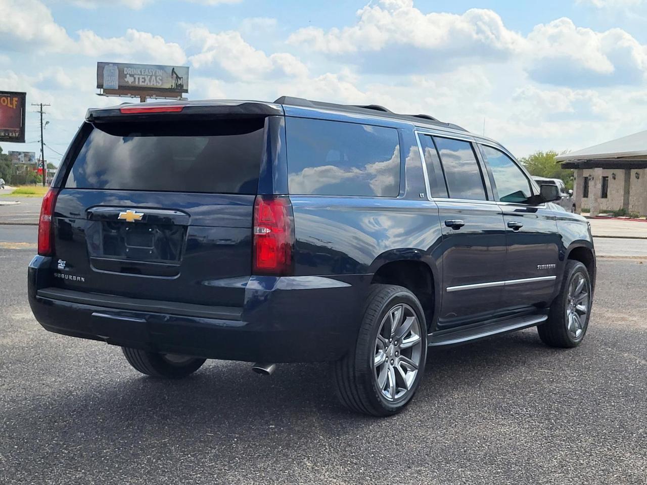 2019 Chevrolet Suburban 2WD 4dr 1500 LT Beeville TX