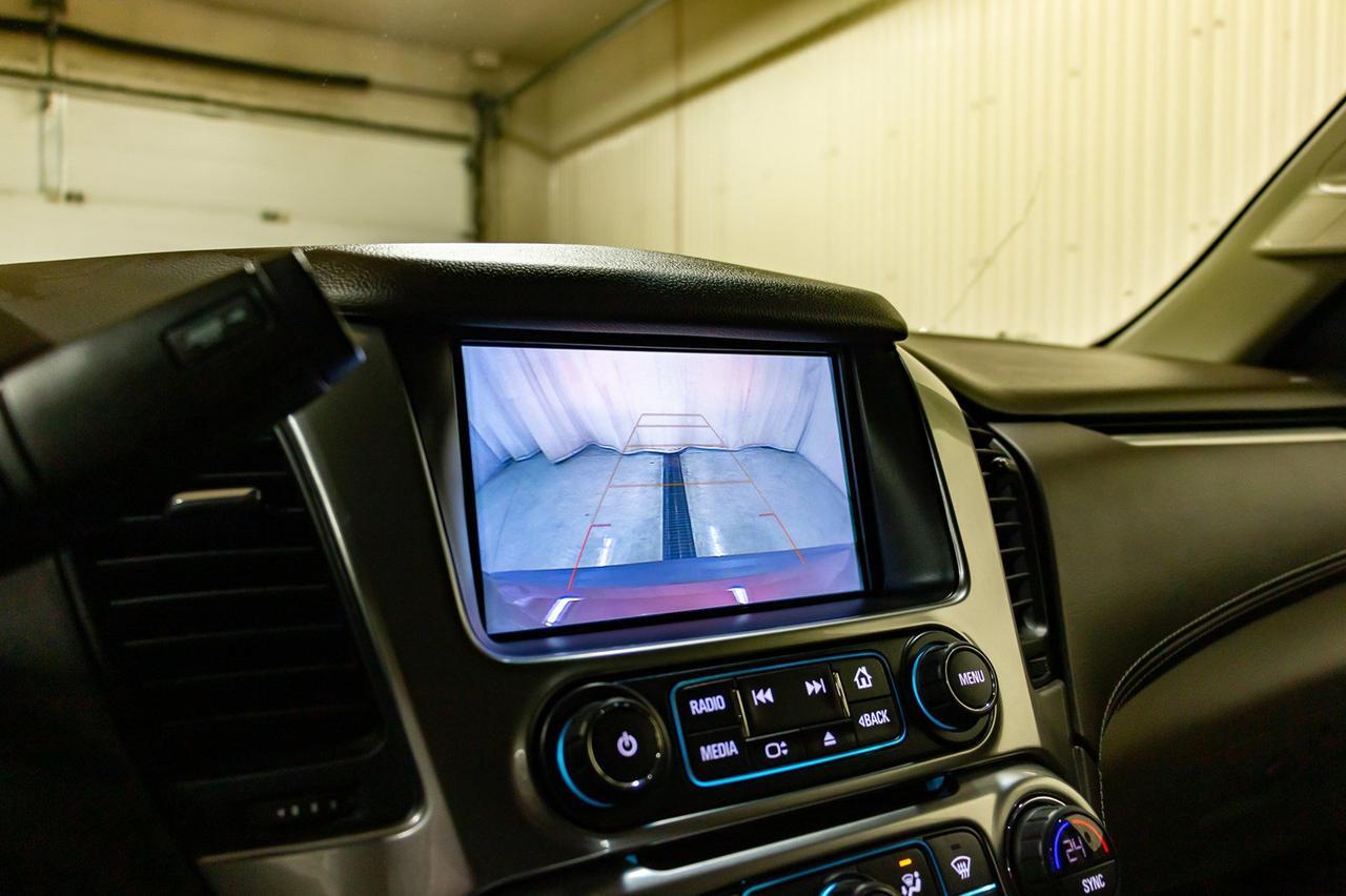 2019 Chevrolet Suburban 4x4 LT Leather BCam 3rd Row Red Deer AB