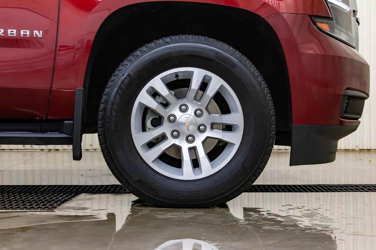 2019 Chevrolet Suburban 4x4 LT Leather BCam 3rd Row Red Deer AB