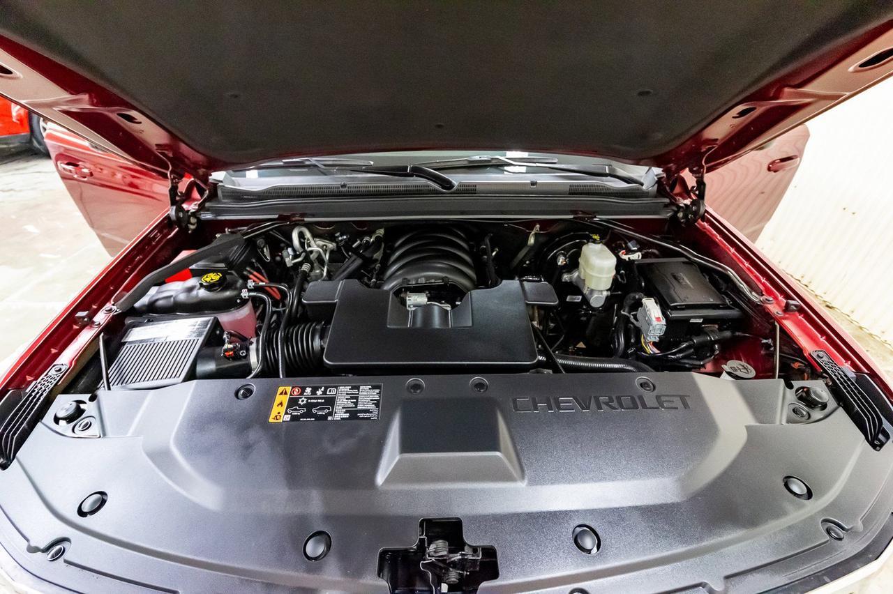 2019 Chevrolet Suburban 4x4 LT Leather BCam 3rd Row Red Deer AB