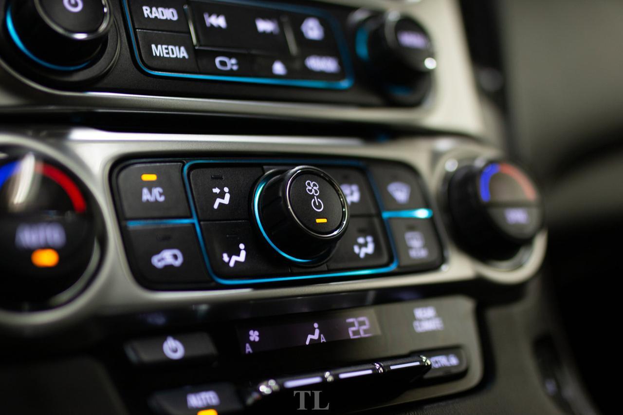 2019 Chevrolet Suburban AWD LT Leather Roof Nav BCam Red Deer AB