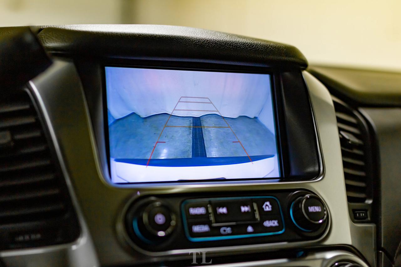 2019 Chevrolet Suburban AWD LT Leather Roof Nav BCam Red Deer AB