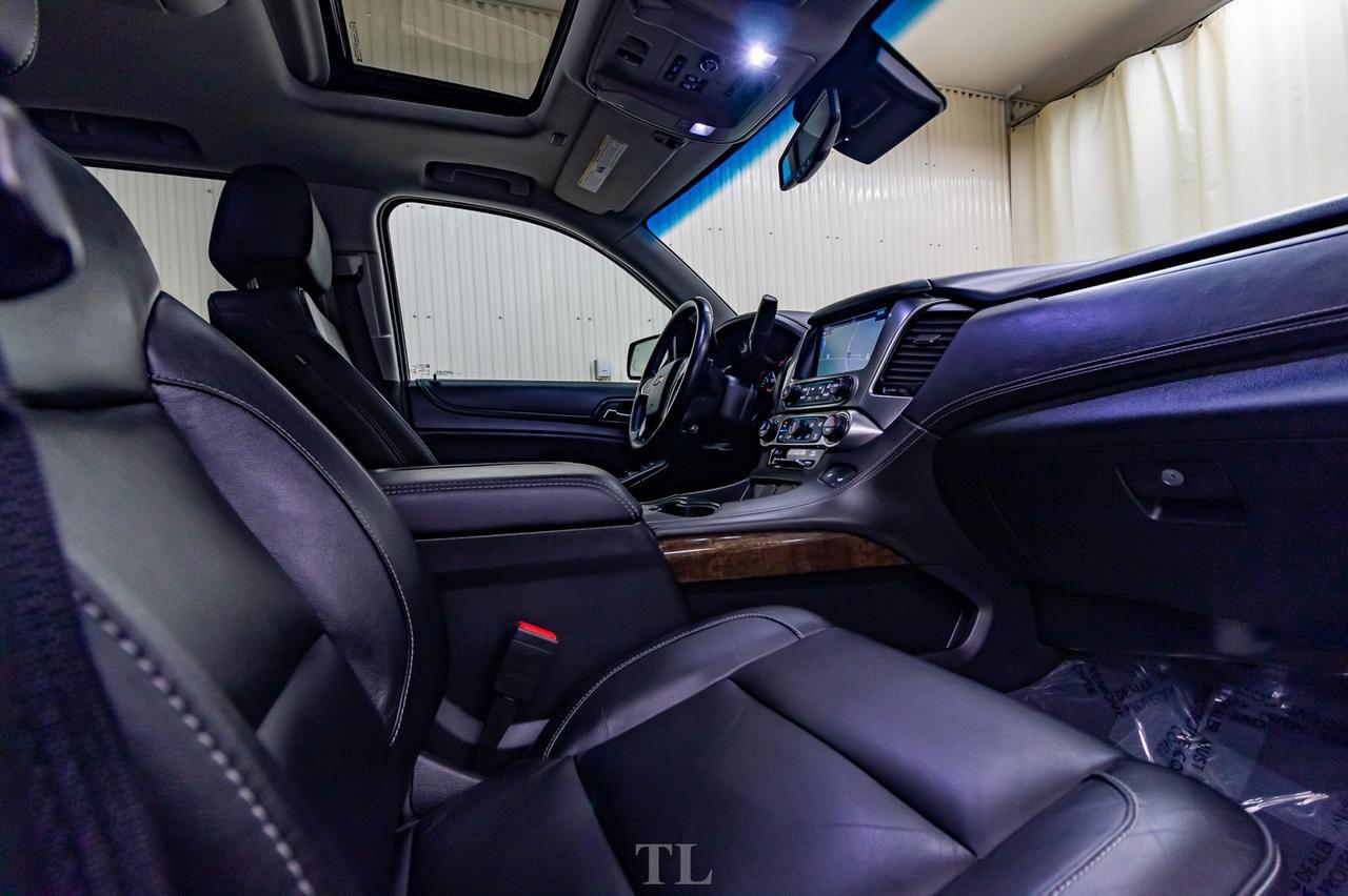 2019 Chevrolet Suburban AWD LT Leather Roof Nav BCam Red Deer AB