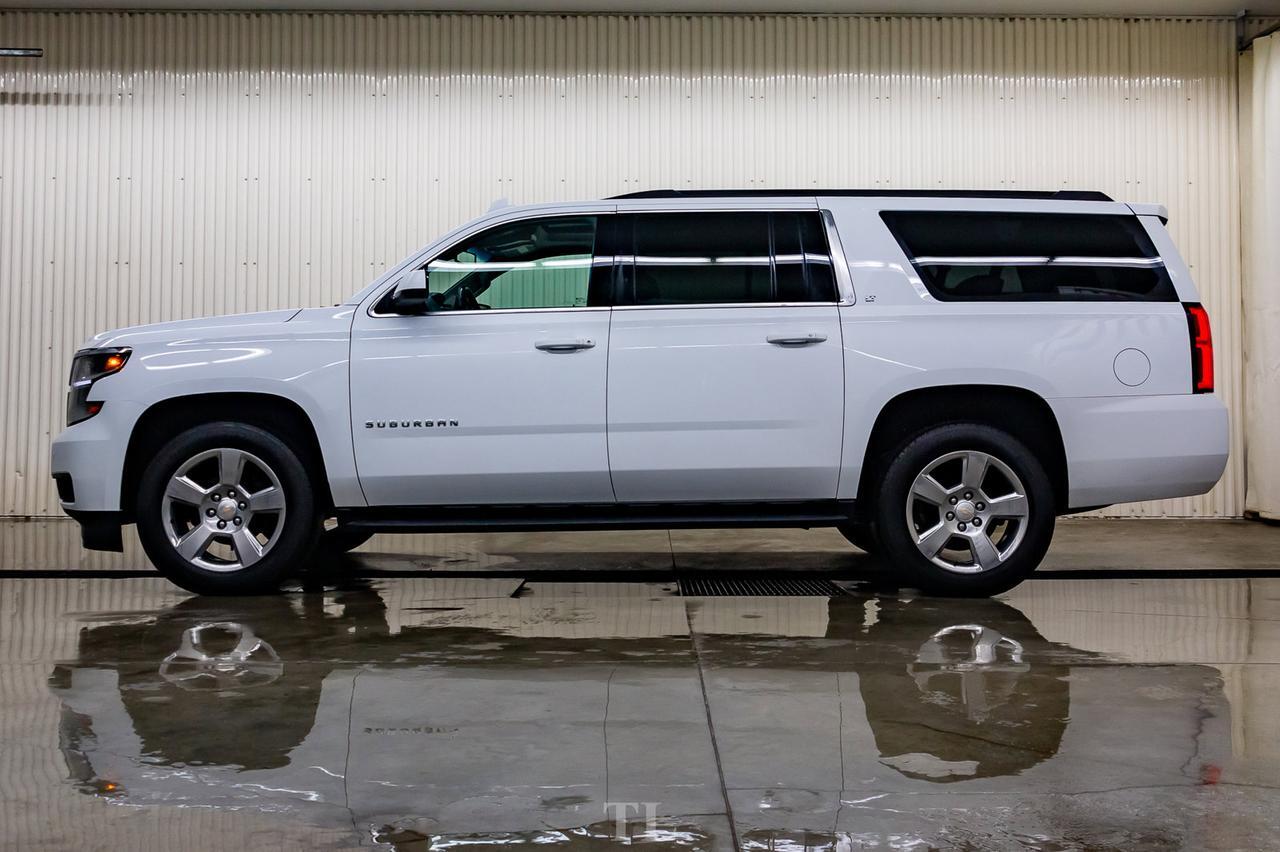 2019 Chevrolet Suburban AWD LT Leather Roof Nav BCam Red Deer AB