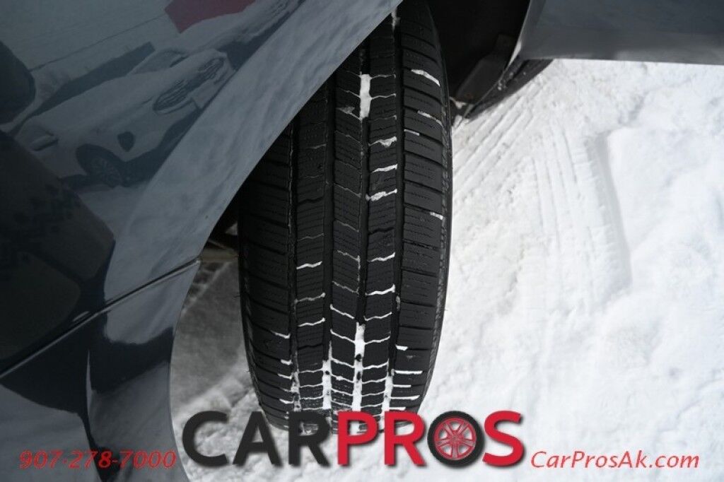 2019 Chevrolet Suburban LT - 5.3L V8 - 4X4 - Power & Heated Leather Seats - Remote Start - Bluetooth - Navigation - Backup Camera - Bose Speakers - Sunroof - 3rd Row - Seats 8 - Rear Entertainment - Power Liftgate - Tow Pkg Anchorage AK