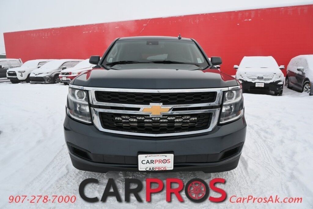 2019 Chevrolet Suburban LT - 5.3L V8 - 4X4 - Power & Heated Leather Seats - Remote Start - Bluetooth - Navigation - Backup Camera - Bose Speakers - Sunroof - 3rd Row - Seats 8 - Rear Entertainment - Power Liftgate - Tow Pkg