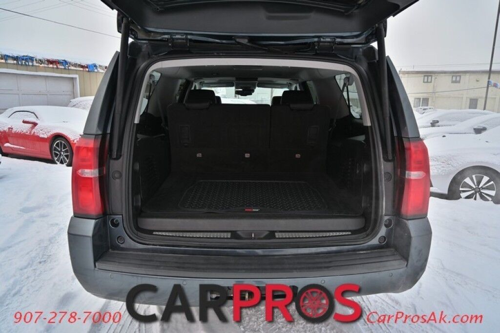 2019 Chevrolet Suburban LT - 5.3L V8 - 4X4 - Power & Heated Leather Seats - Remote Start - Bluetooth - Navigation - Backup Camera - Bose Speakers - Sunroof - 3rd Row - Seats 8 - Rear Entertainment - Power Liftgate - Tow Pkg Anchorage AK