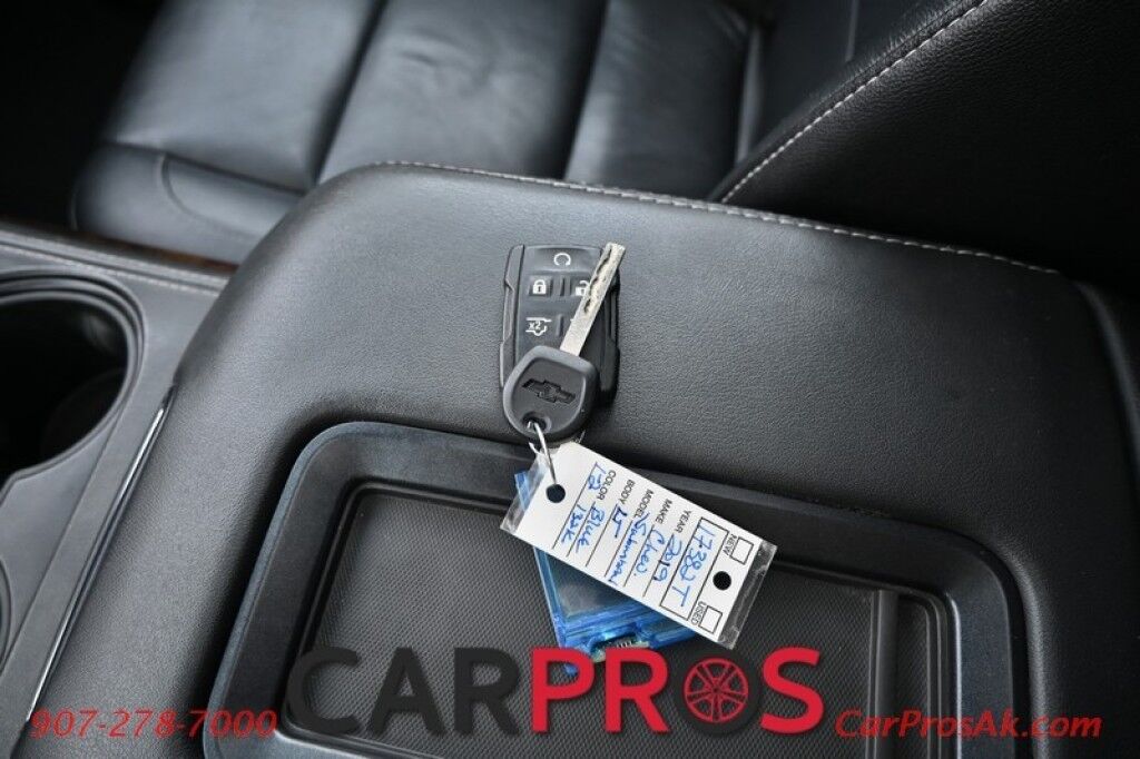 2019 Chevrolet Suburban LT - 5.3L V8 - 4X4 - Power & Heated Leather Seats - Remote Start - Bluetooth - Navigation - Backup Camera - Bose Speakers - Sunroof - 3rd Row - Seats 8 - Rear Entertainment - Power Liftgate - Tow Pkg Anchorage AK