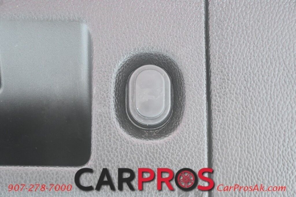 2019 Chevrolet Suburban LT - 5.3L V8 - 4X4 - Power & Heated Leather Seats - Remote Start - Bluetooth - Navigation - Backup Camera - Bose Speakers - Sunroof - 3rd Row - Seats 8 - Rear Entertainment - Power Liftgate - Tow Pkg Anchorage AK