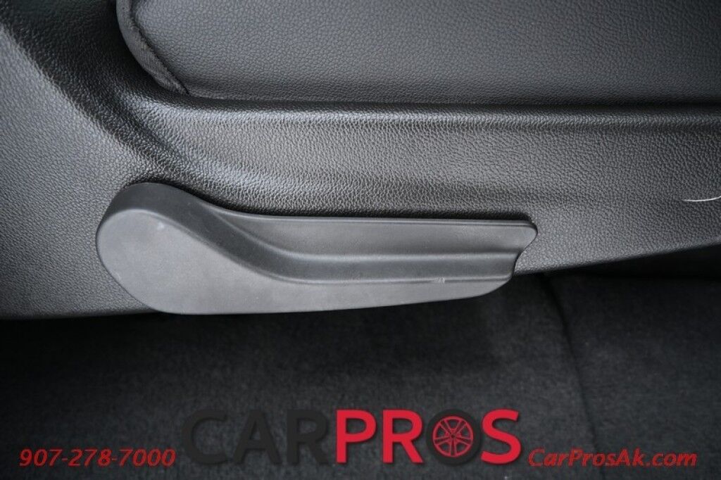 2019 Chevrolet Suburban LT - 5.3L V8 - 4X4 - Power & Heated Leather Seats - Remote Start - Bluetooth - Navigation - Backup Camera - Bose Speakers - Sunroof - 3rd Row - Seats 8 - Rear Entertainment - Power Liftgate - Tow Pkg Anchorage AK