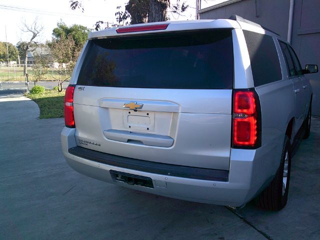 2019 Chevrolet Suburban LT 2WD San Antonio TX