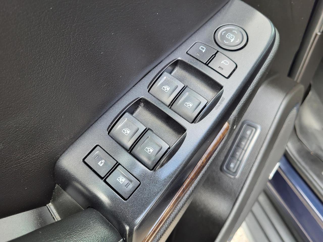 2019 Chevrolet Suburban LT Beeville TX