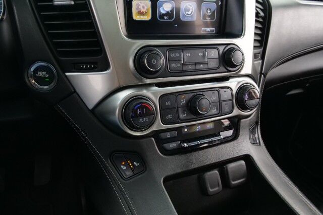 2019 Chevrolet Suburban LT / Luxury Package / Sunroof / Third Row! High Point NC