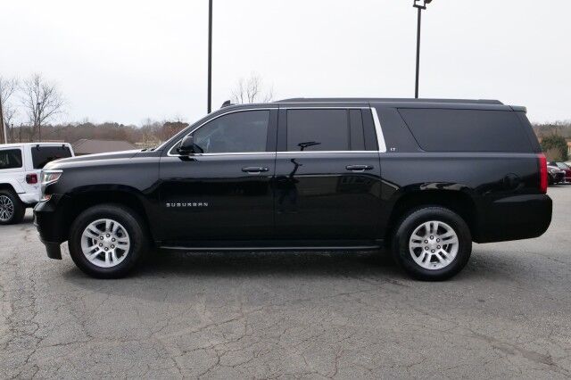 2019 Chevrolet Suburban LT / Luxury Package / Sunroof / Third Row! High Point NC