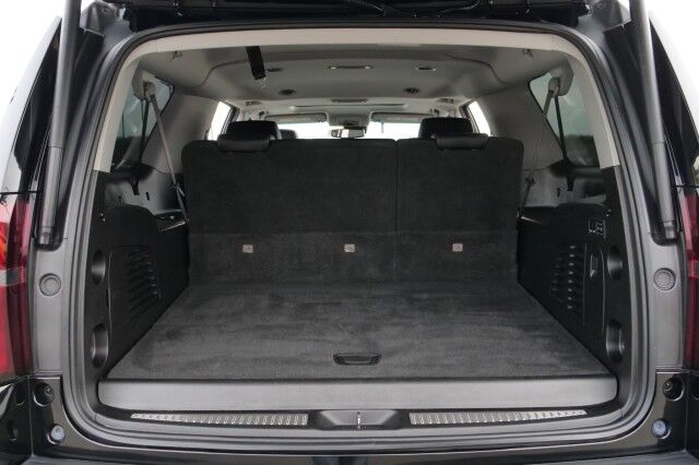 2019 Chevrolet Suburban LT / Luxury Package / Sunroof / Third Row! High Point NC