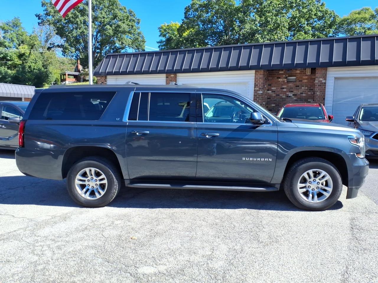 2019 Chevrolet Suburban LT Roanoke VA