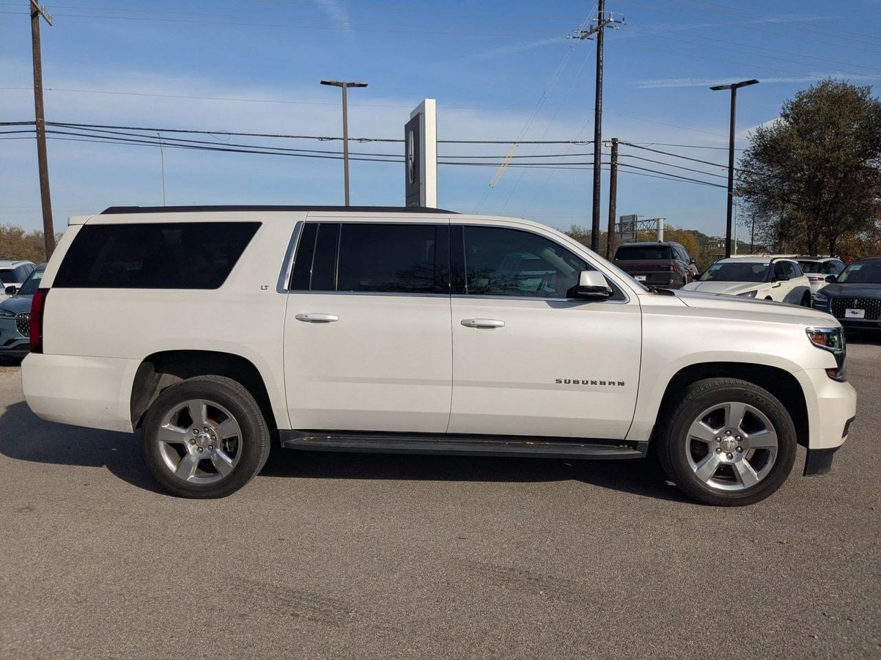 2019 Chevrolet Suburban LT