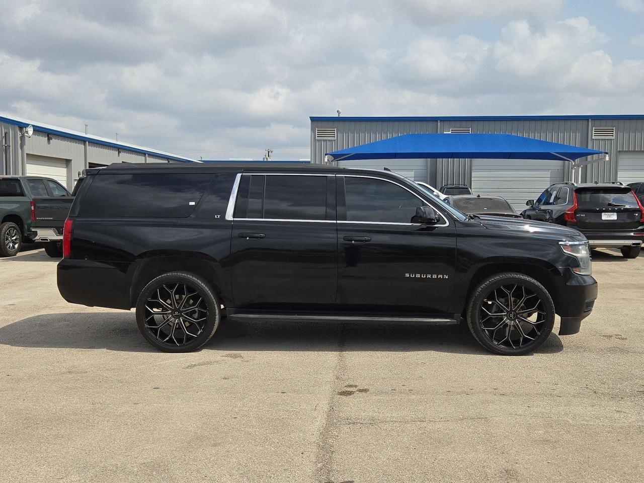2019 Chevrolet Suburban LT