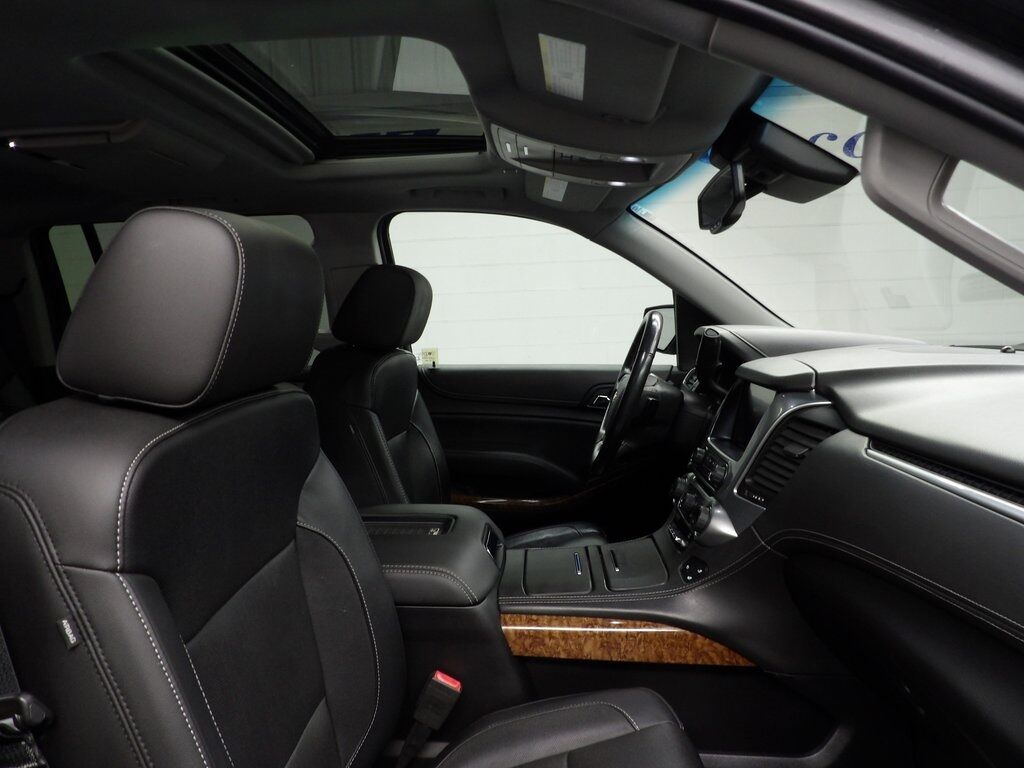 2019 Chevrolet Suburban Premier 4WD 7 Passenger Fond du Lac WI