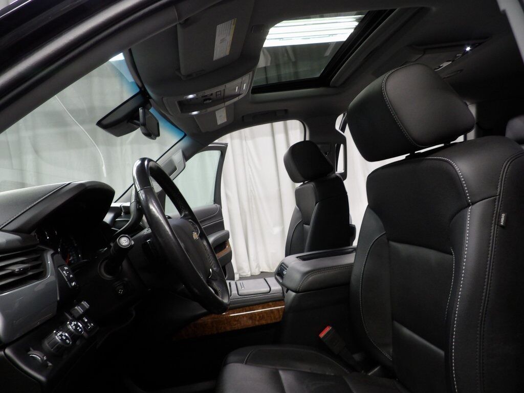 2019 Chevrolet Suburban Premier 4WD 7 Passenger Fond du Lac WI