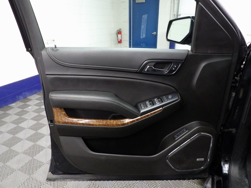 2019 Chevrolet Suburban Premier 4WD 7 Passenger Fond du Lac WI