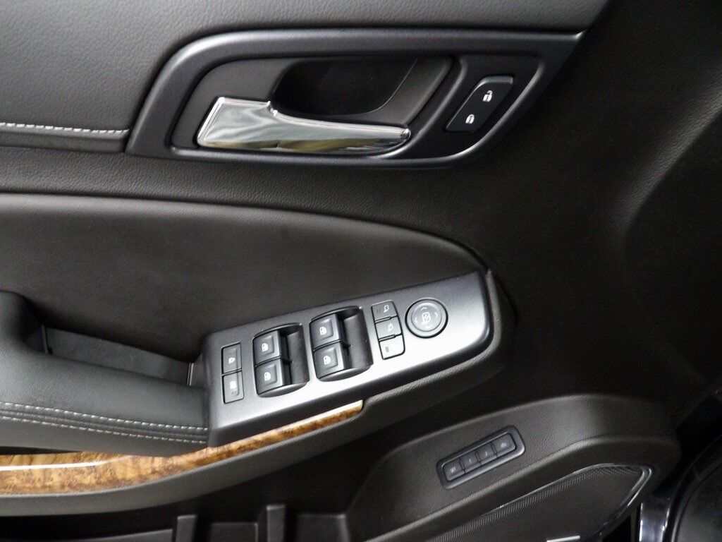 2019 Chevrolet Suburban Premier 4WD 7 Passenger Fond du Lac WI