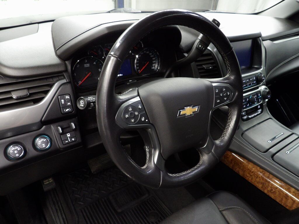 2019 Chevrolet Suburban Premier 4WD 7 Passenger Fond du Lac WI