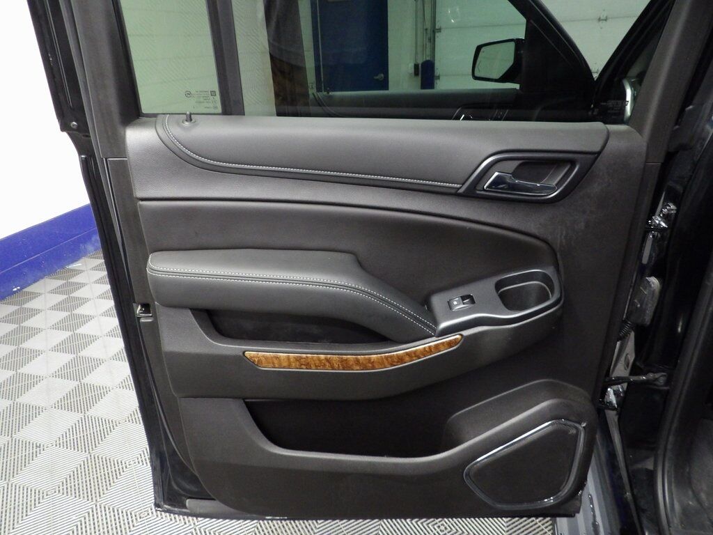 2019 Chevrolet Suburban Premier 4WD 7 Passenger Fond du Lac WI