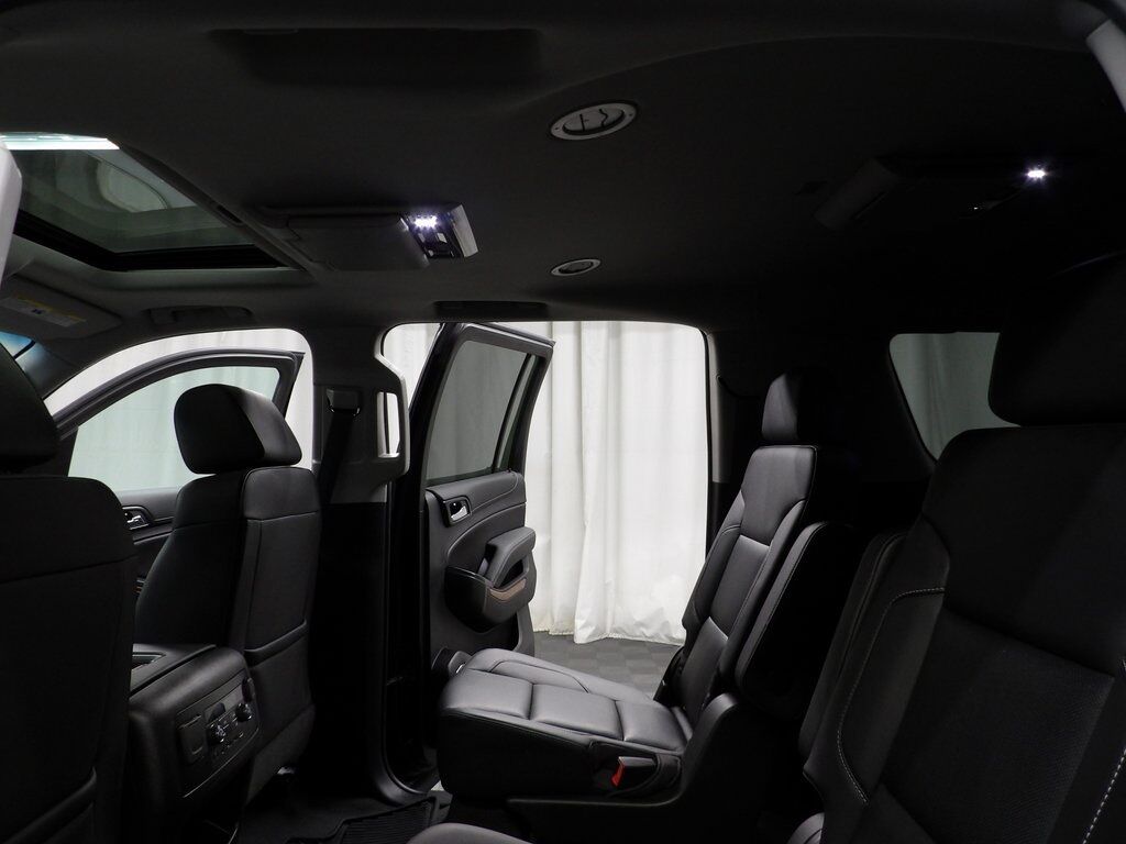 2019 Chevrolet Suburban Premier 4WD 7 Passenger Fond du Lac WI