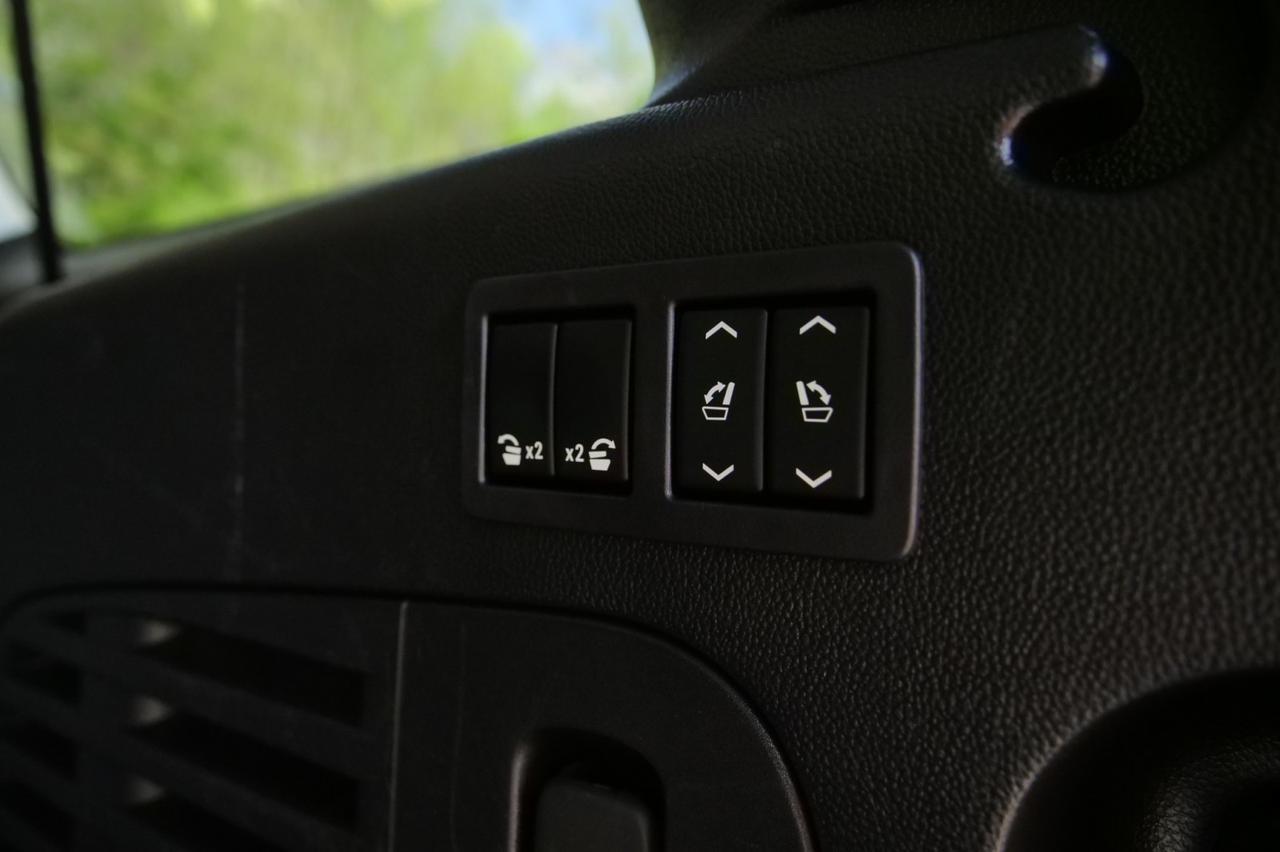 2019 Chevrolet Suburban Premier 4WD / Third Row / Rear Entertainment! Lincolnton NC