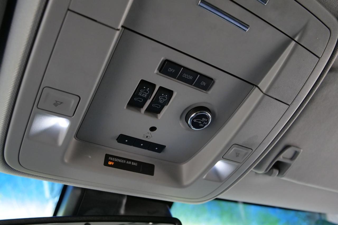 2019 Chevrolet Suburban Premier 4WD / Third Row / Rear Entertainment! Lincolnton NC