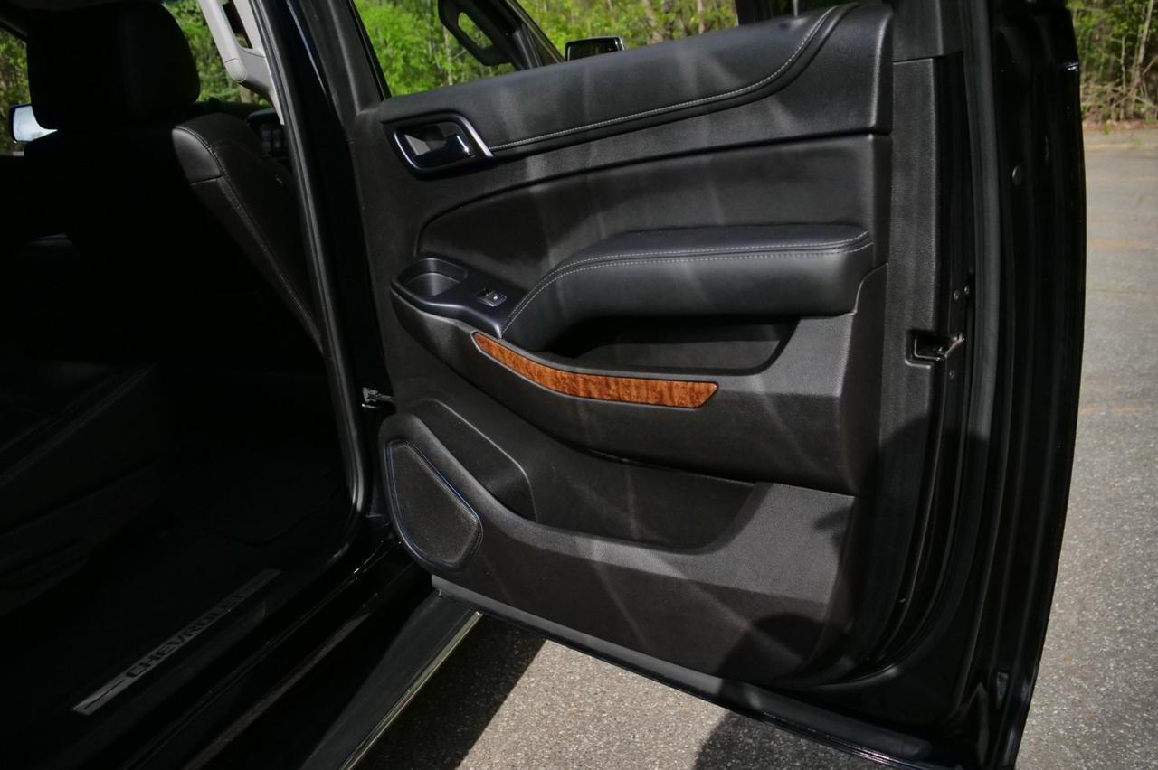 2019 Chevrolet Suburban Premier 4WD / Third Row / Rear Entertainment! Lincolnton NC