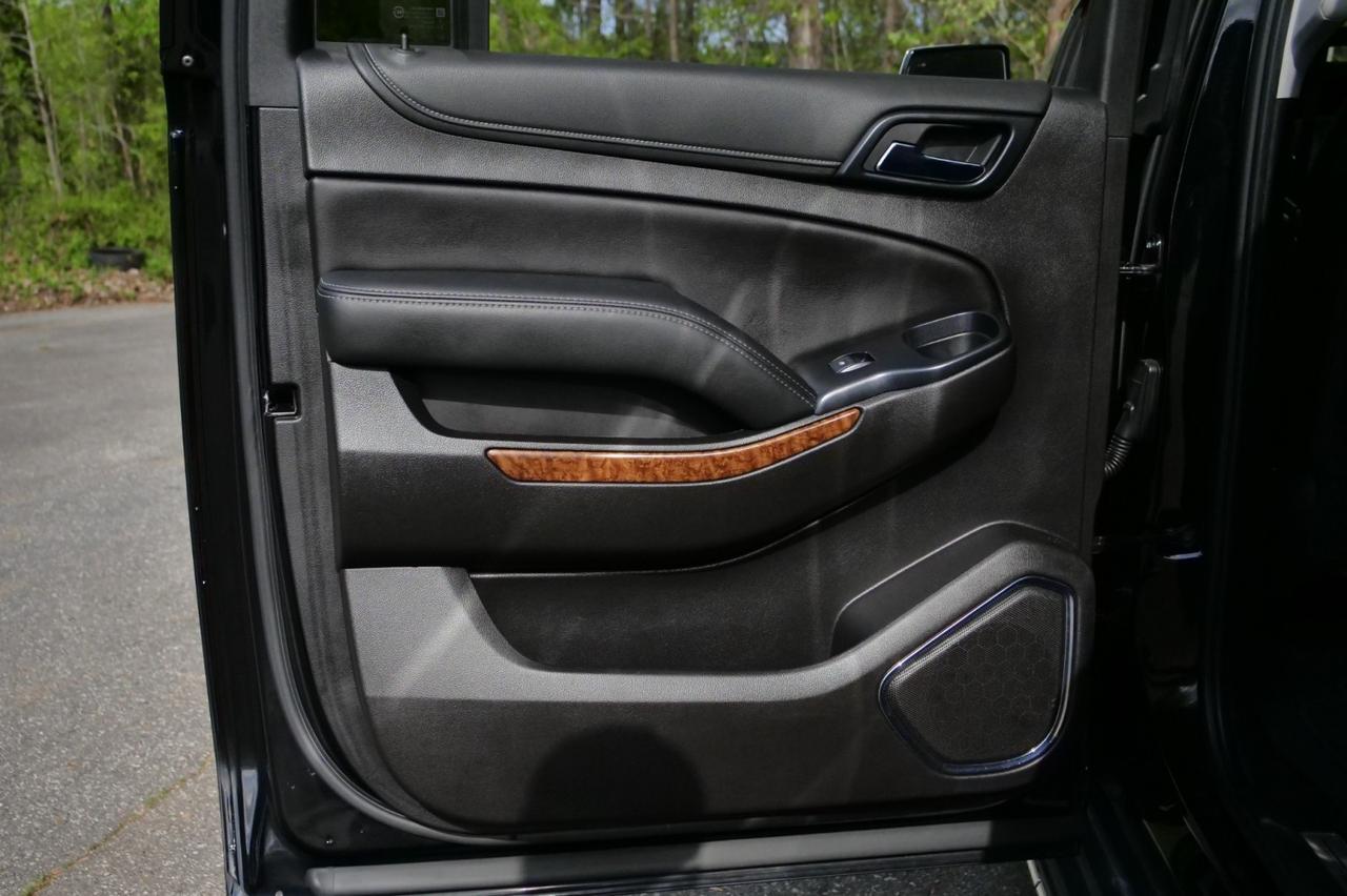 2019 Chevrolet Suburban Premier 4WD / Third Row / Rear Entertainment! Lincolnton NC