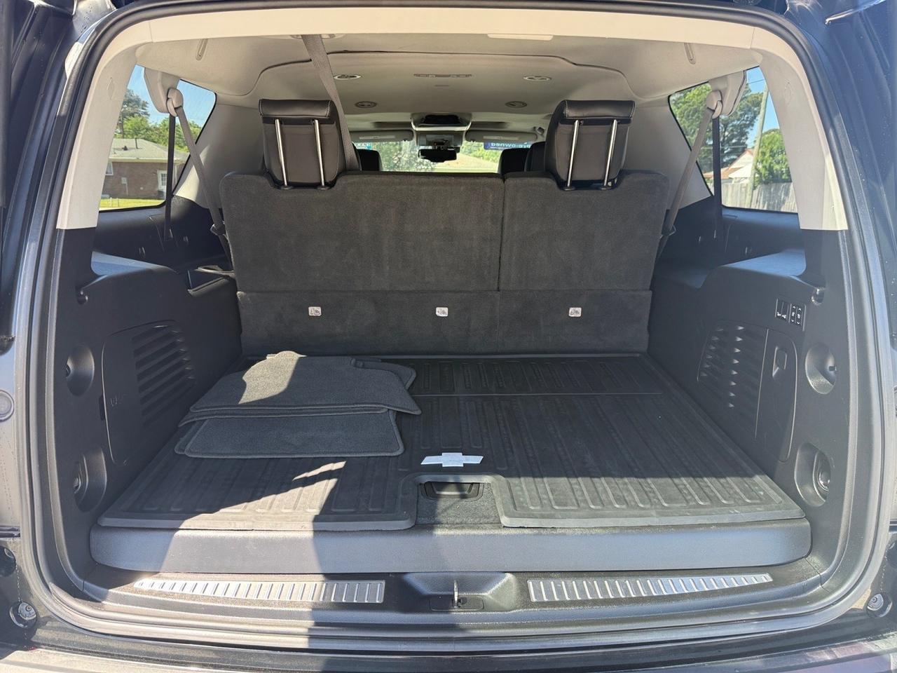 2019 Chevrolet Suburban Premier, HEATED/VENTILATED SEATS, APPLE CARPLAY/ANDROID AUTO, WIFI, UNIVERSAL GARAGE DOOR OPENER, POWER FOLDING MIRRORS, POWER/HEATED MIRRORS, REMOTE KEYLESS ENTRY, LUGGAGE RACK, TOW PACKAGE, RUNNING BOARDS, THIS IS THE PERFECT FAMILY VEHICLE FOR THE Norfolk VA