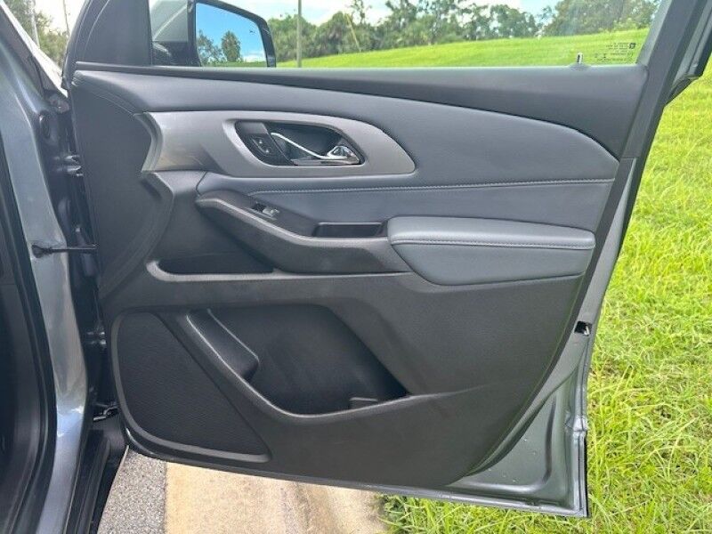2019 Chevrolet TRAVERSE LT LEATHER EXTRA CLEAN COLD AC SERVICED FREE SHIPPING IN FLORIDA Sarasota FL