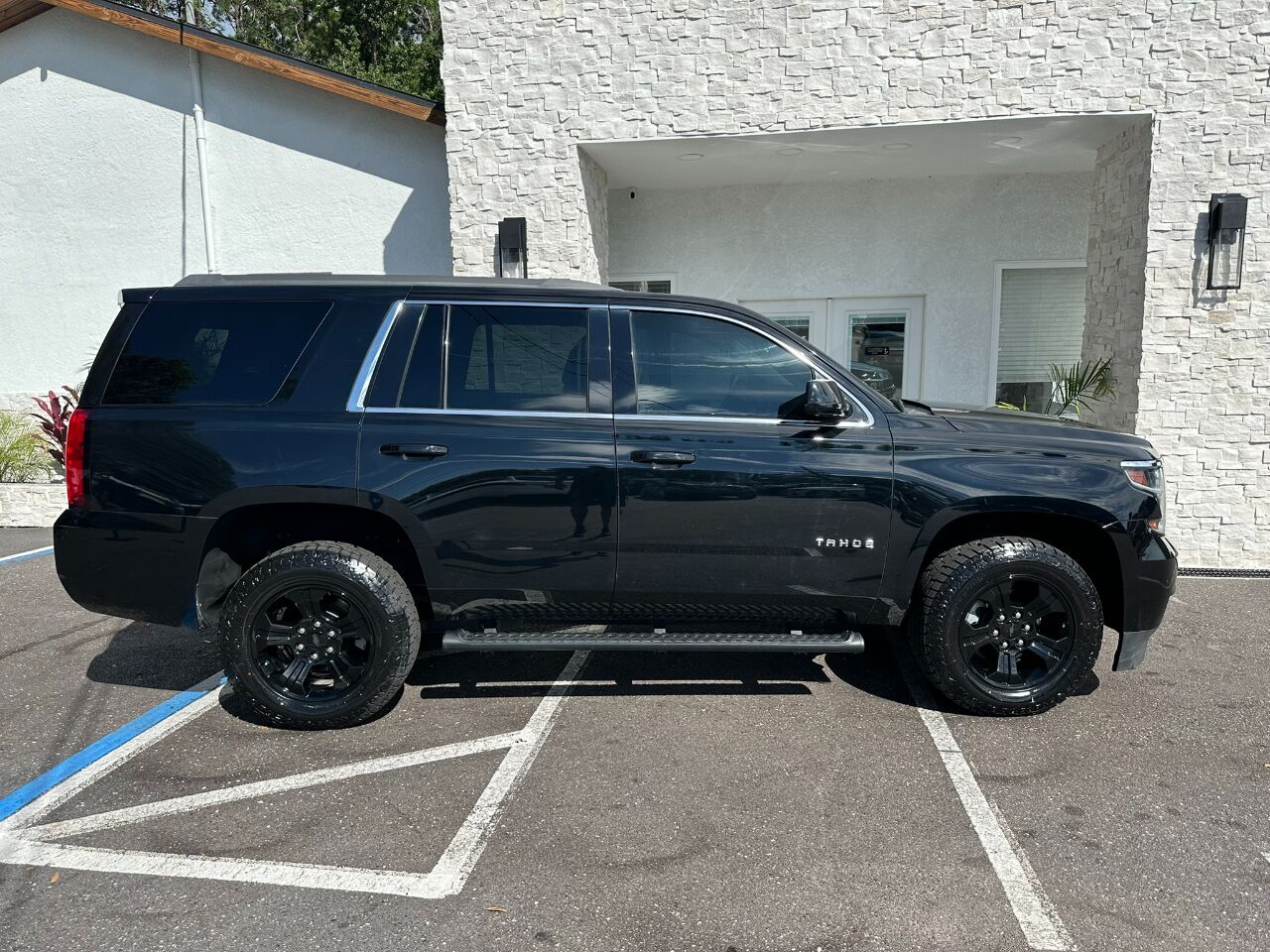2019 Chevrolet Tahoe 4WD 4dr LS Jacksonville FL