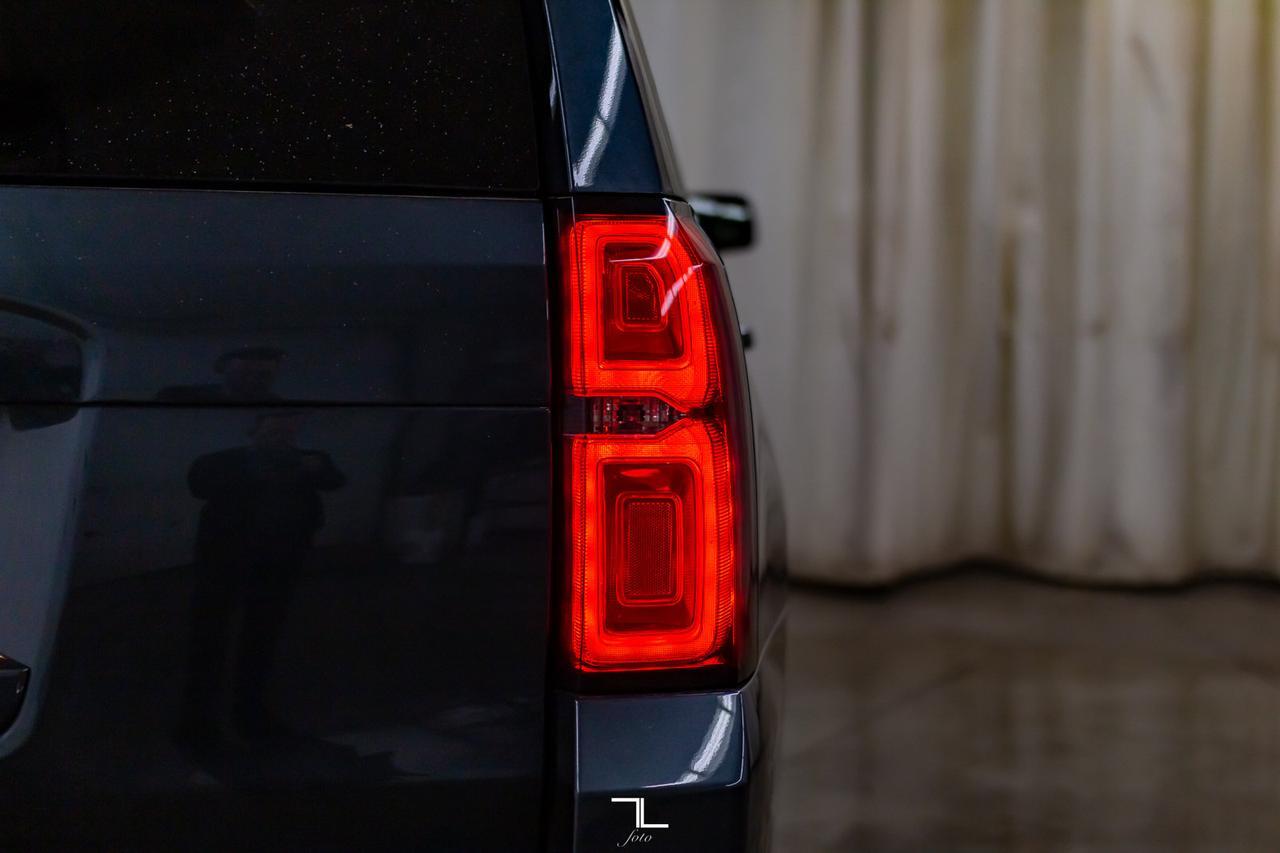2019 Chevrolet Tahoe 4x4 LS BCam 8 Passenger Red Deer AB