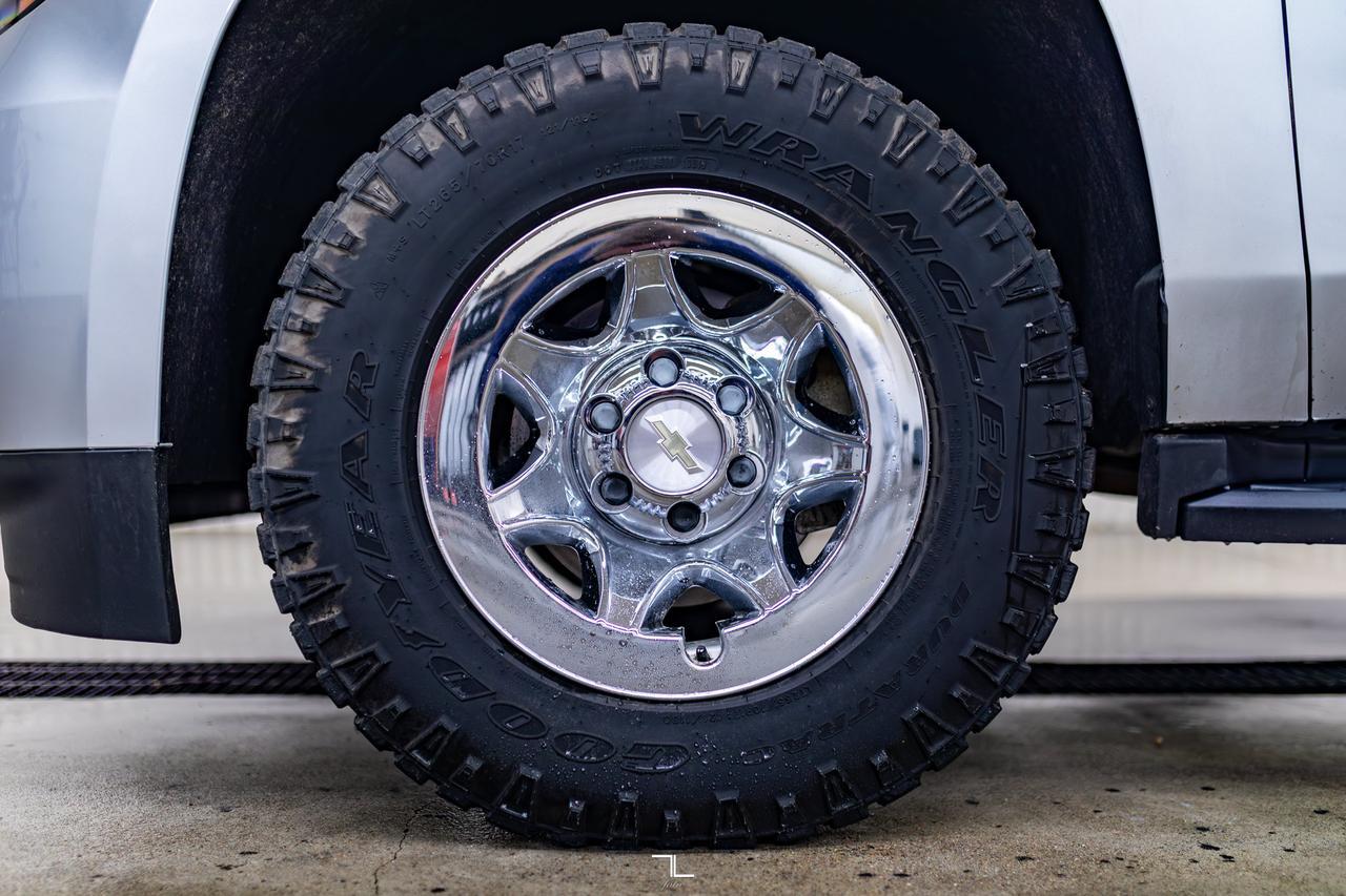 2019 Chevrolet Tahoe 4x4 LT PSeat BCam 8 Passenger Red Deer AB