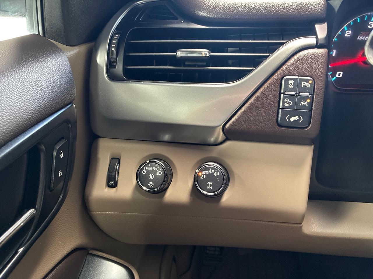 2019 Chevrolet Tahoe LT, Z71 Midnight Edition, Luxury Pkg, Small Lift, Mickey Thompson Wheels, BFG All-Terrains Houston TX