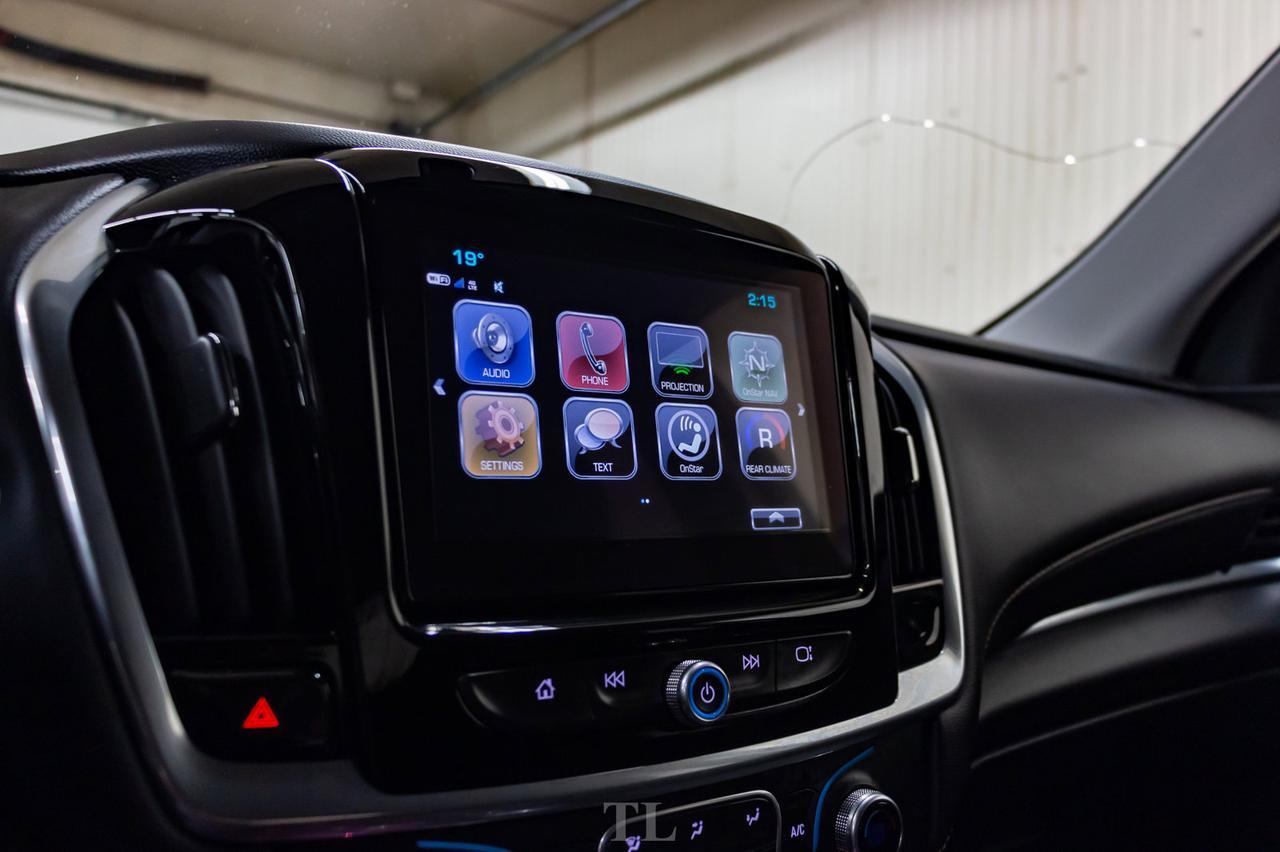 2019 Chevrolet Traverse 1LT BCam 3rd Row Seating Red Deer AB